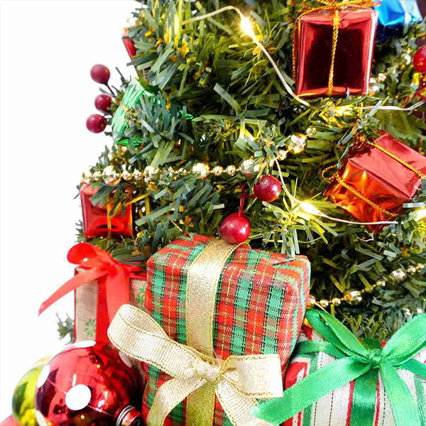 ノルディックレッドバッグツリー